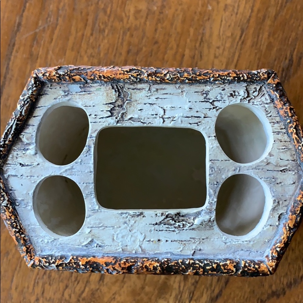 Rustic Ceramic Toothbrush/Toothpaste Holder w Fish - Picture 4 of 4